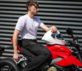 mandoubleblack-17-1747820366